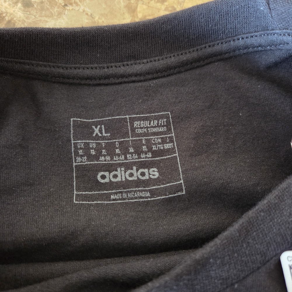 Adidas sz XL women's icon grapic t-shirt NWT blk/grn/pink casual 100% cotton - Picture 10 of 10